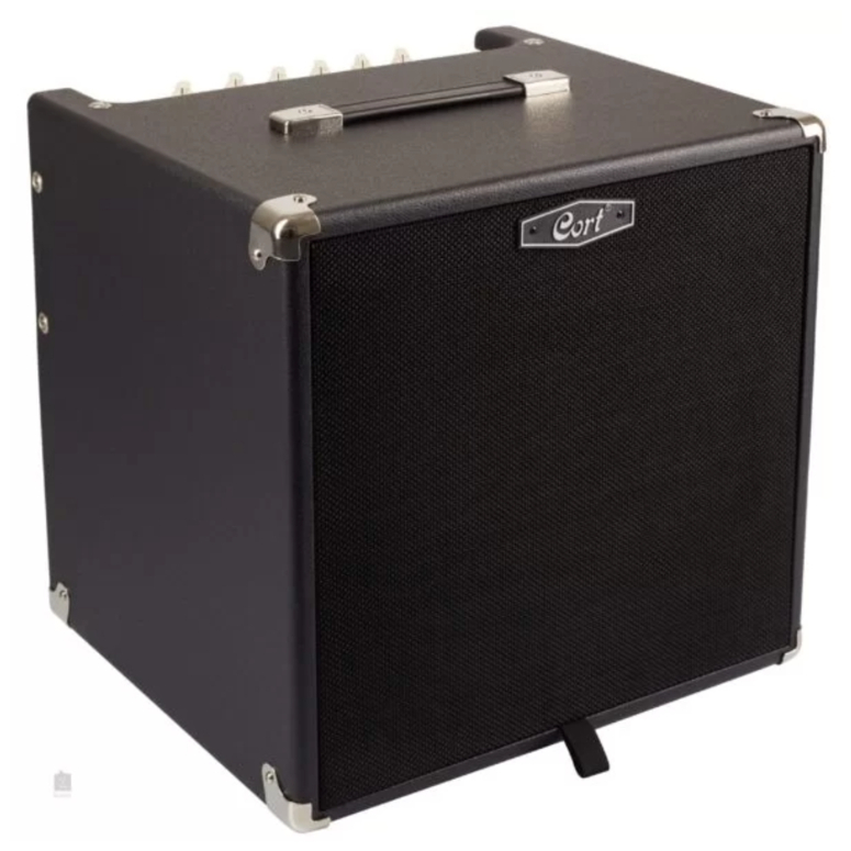 Amplificador de bajo CM150B